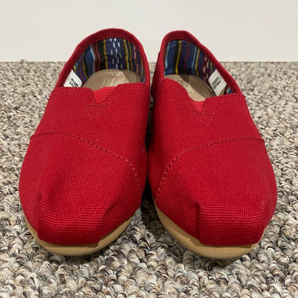 Toms Women's Classic Canvas Red Ankle-High Slip-On Shoes - Size 7